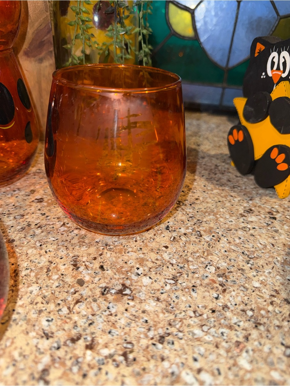 Set of 5 Orange Halloween Jack-O'-Lantern Glasses - Picture 3 of 9
